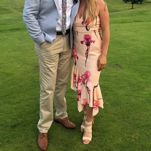 ASOS dress worn twice floral pink! So comfortable